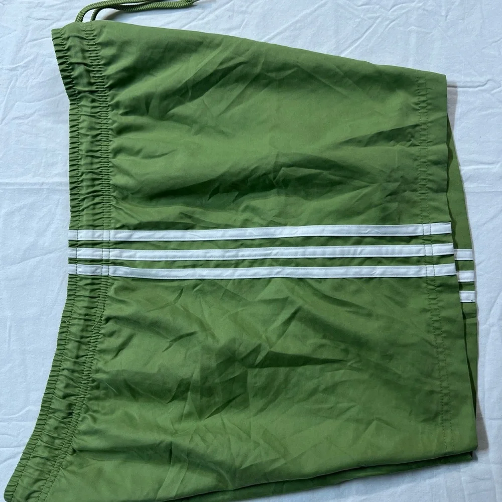 Adidas Athletic Shorts Mens XL Green Training Gym Shorts - Picture 3 of 5